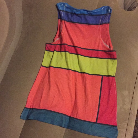 👋🏾 - Picture 2 of 2